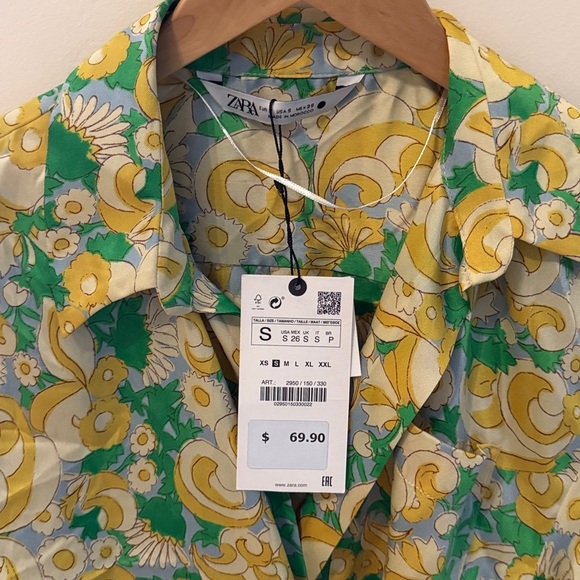 NWT Zara Retro 60's Style Print Satin Wrap Dress Size S - Picture 2 of 5